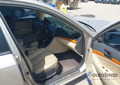 2009 Hyundai Sonata Limited V6 из США, поврежденный, VIN 5NPEU46F39H421787